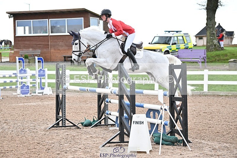 241206-132025-00977 - Cls 5 Newcomers and 1.10m Open