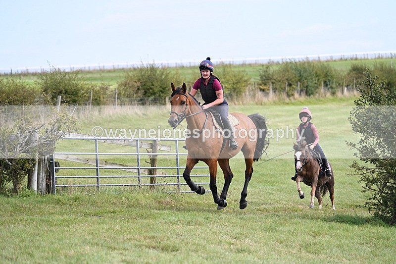 WJ7_6977 - Time 12:18 to 12:59