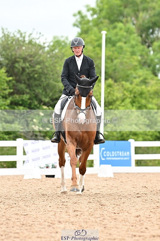 240623A-121102-17868 - Cls 48 BD Novice 37A