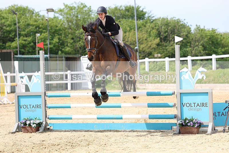 3E7A8727 - Class 4: Senior British Novice/90cm open