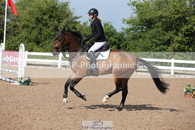 240510A-093021-05313 - Cls 14 Discovery and 1m Open