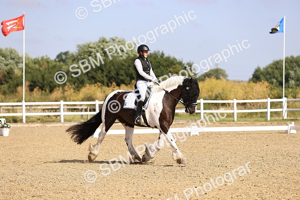 SBM_008626_Novice 5 - 830-933