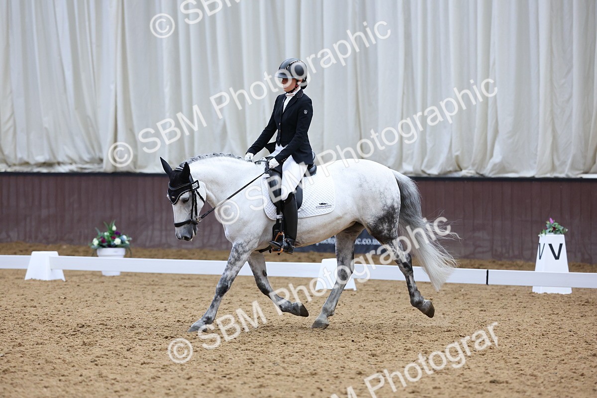 SBM_016502 - Class 16 - Novice FSM - 11.50-12.38