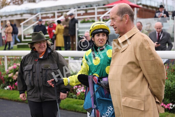 yr07102022r1-40 - Race 1 2.05pm Parsonage Hotel and Cloisters Spa Stakes