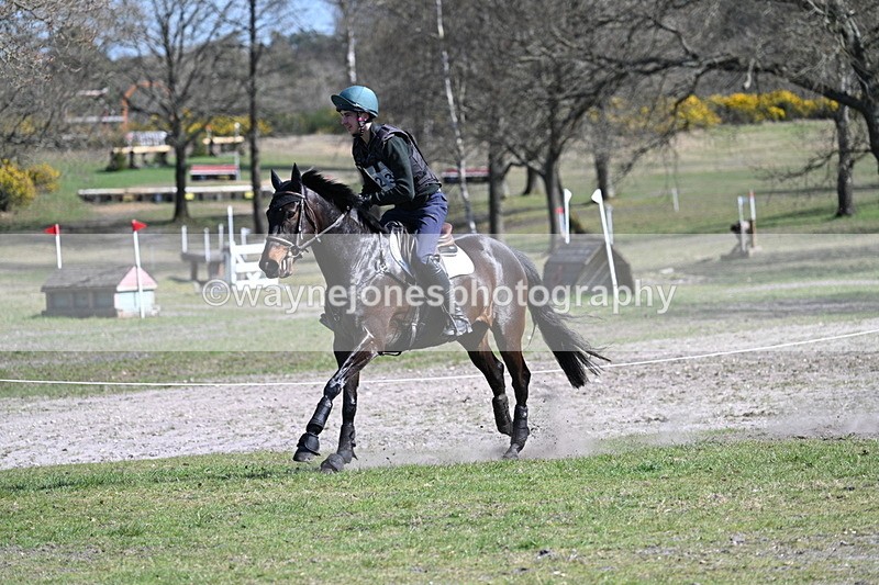 WJ7_1341 - XC Time 13:35 to 13:40