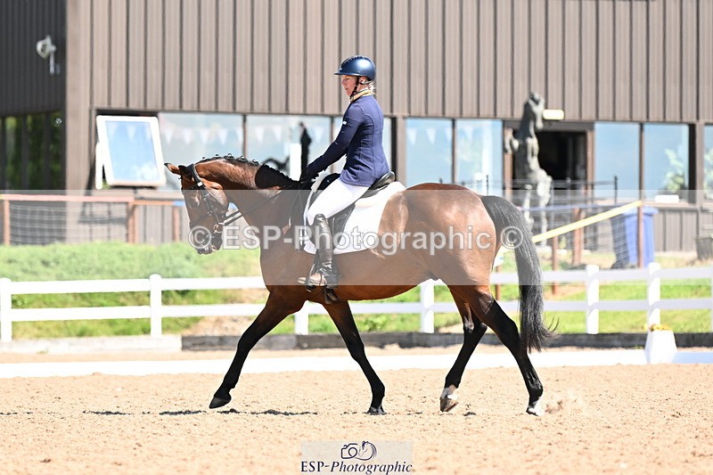 240816A-113325-04063 - 198-Lindsey.Cheffings-Prima