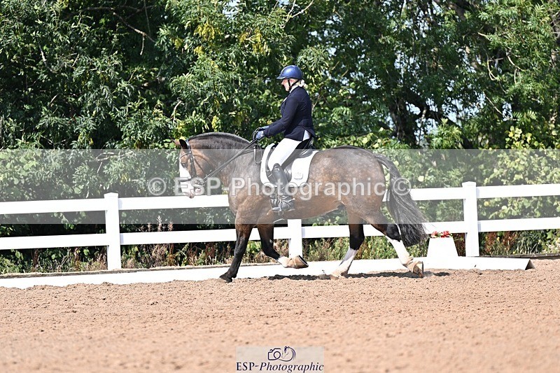 250816-120609-03902 - 134-Abby.HayesRathnagrew.Pride