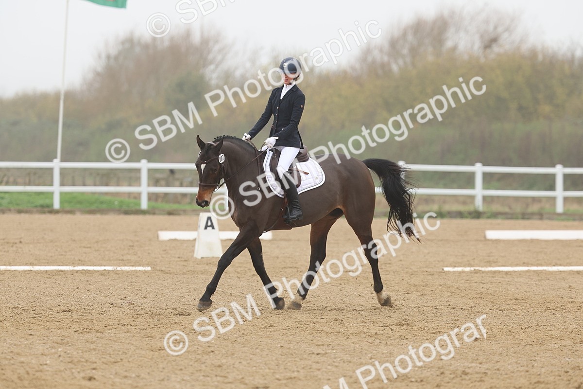 SBM_002024 - Class 5 - Novice 27