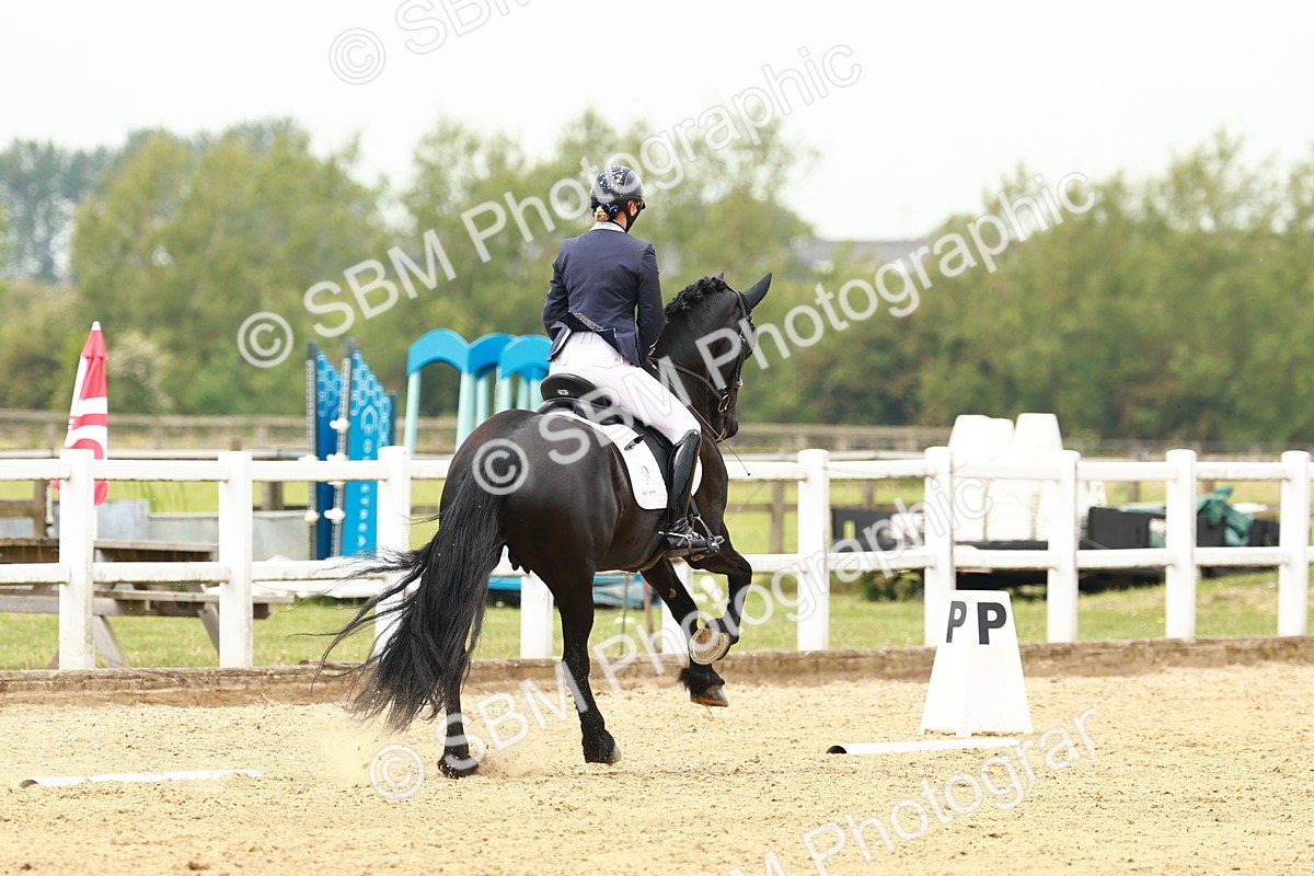 SBM_001012 - Class 6 - Novice 4