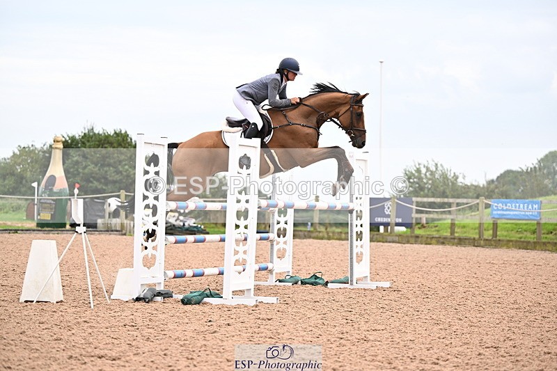240828A-162512-01333 - Cls 5 Snr Foxhunter and 1.20m Open