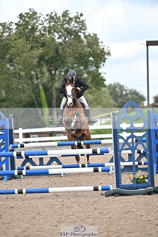 241005A-113047-03388 - SAT Cls 17 95cm Amateur Quali