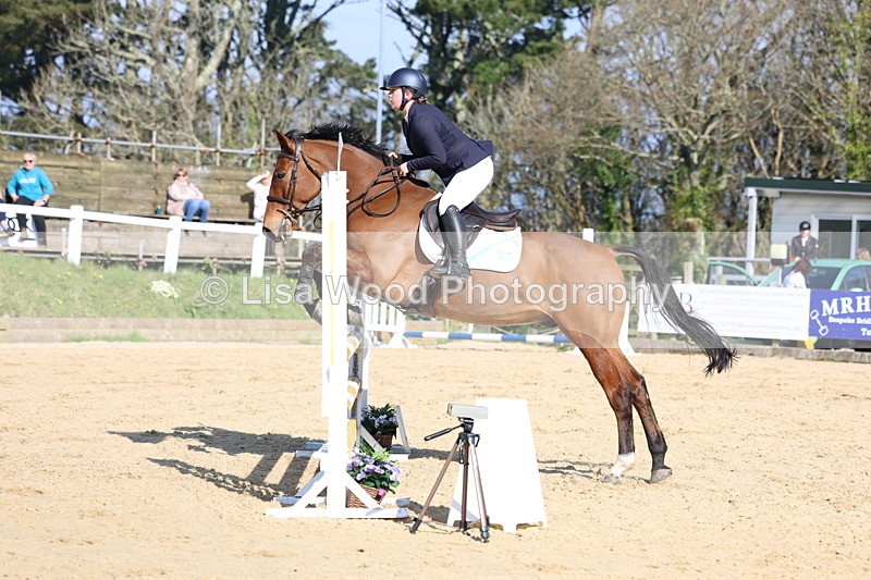 3E7A6153 - Class 3: Senior 80cm