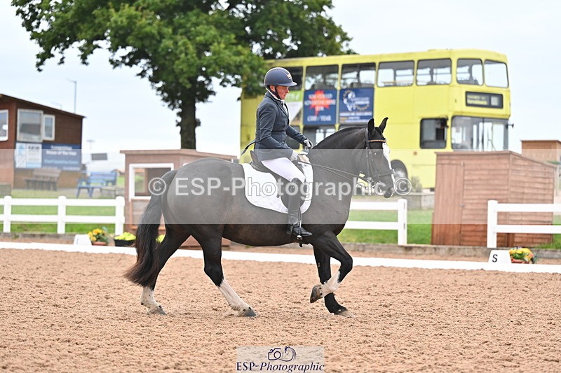 240817A-155556-10403 - 224-Rachel.Chatfield-Sparkie