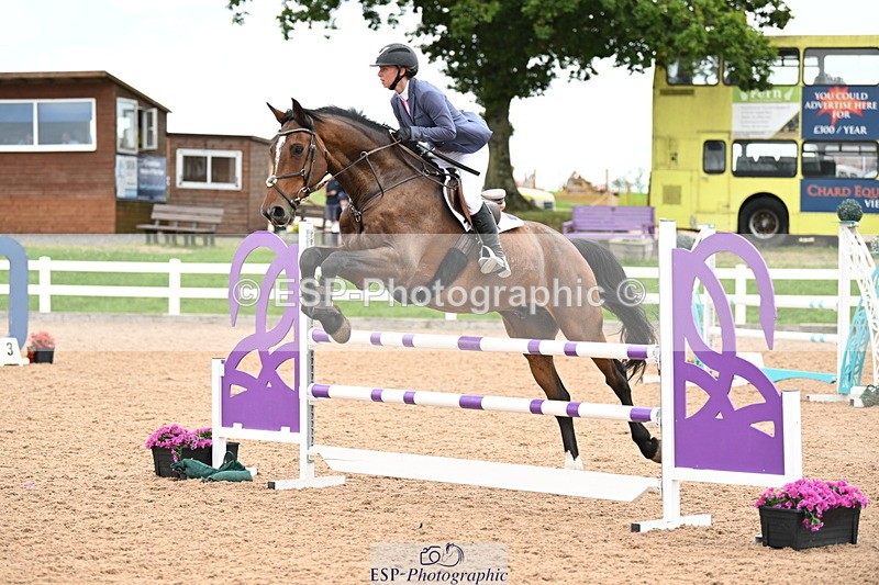 240802A-134243-04658 - Cls 25 1.05m Amateur Qualifier