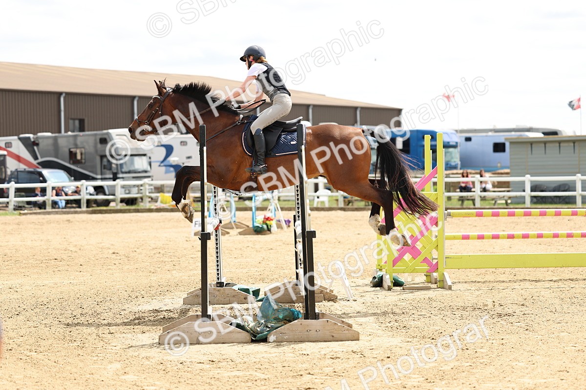 SBM_005166 - Class 18 - Senior 1.05m Open