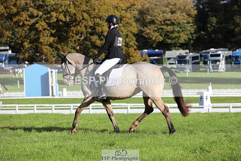 251024A-100906-07663 - D-342-Jessica.Saunders