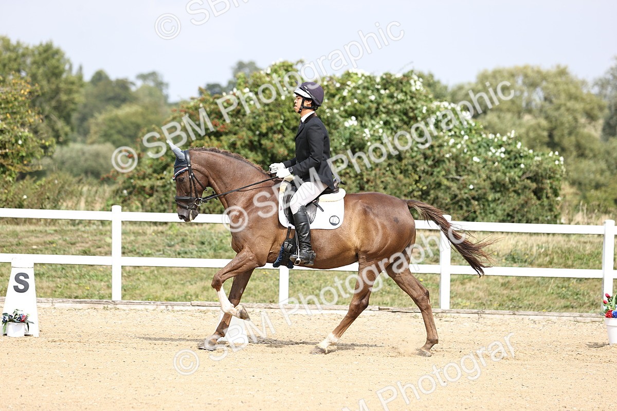 SBM_017378 - Class 14 - Novice 23 - 13.52-14.55