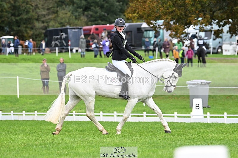 251023A-114223-03648 - G-515-Jessica.Saunders