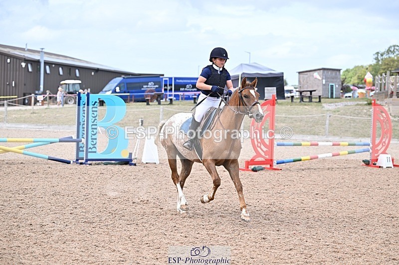 250826-160234-00215 - 70cm