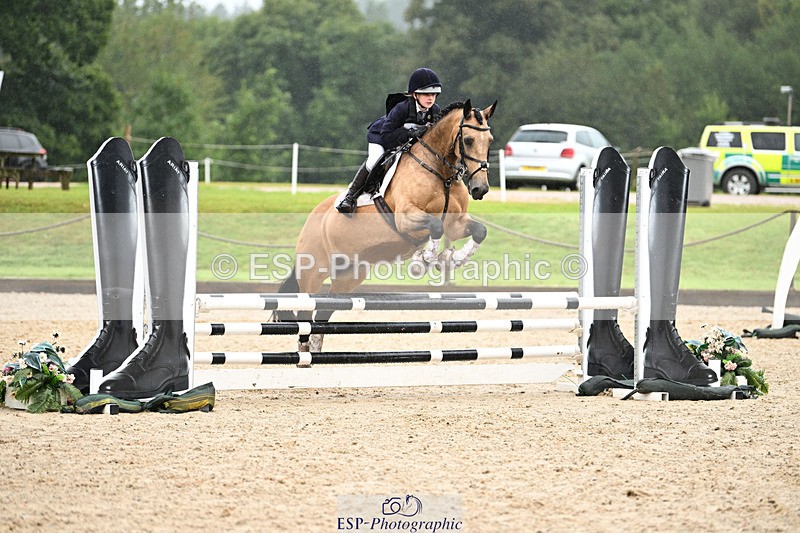 240824X-100813-23529 - 70cm Round 2 9.30 to 10.30