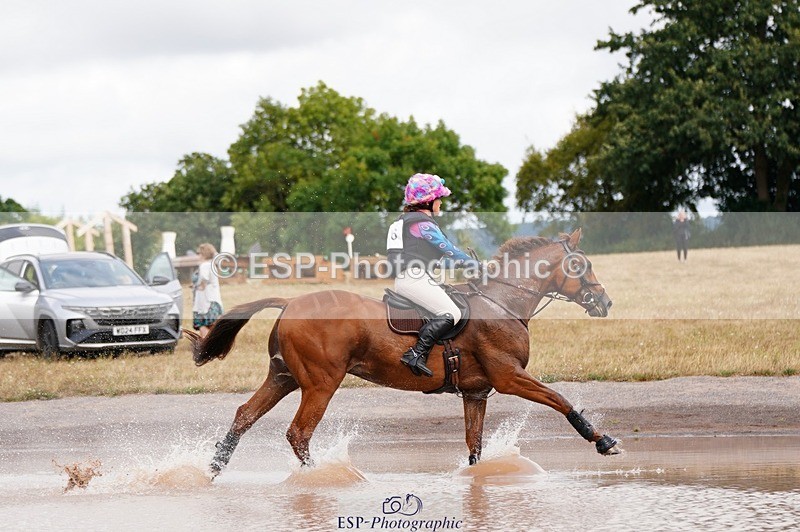 250803A-151448-16479 - P-706-Tichy.Sanders-A.MOMENT.IN.TIME