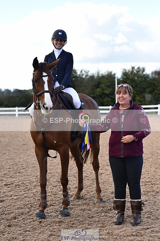 231014A-145812-05406 - Cls 15 1.05m Amateur Q 2nd R