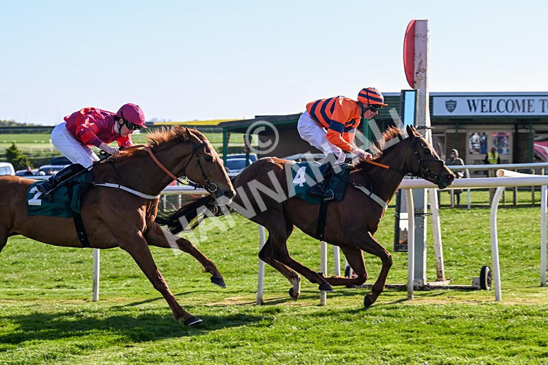 220426-Race 7-Free Pic-0982 - Race 7