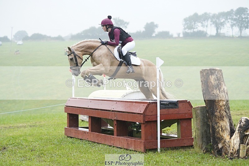 240901A-161152-10998 - 524-Kate.Hicks-SWALLOWCROFT.STARDUST