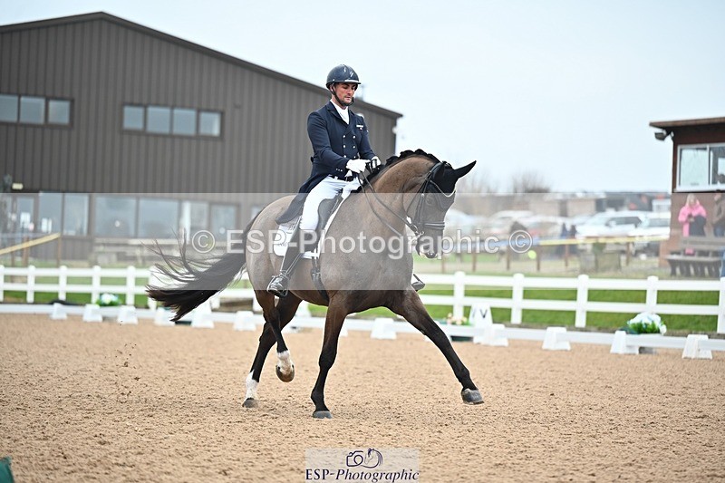 250214-111847-01312 - 130-Jezz.Palmer-Romanno.Weltino