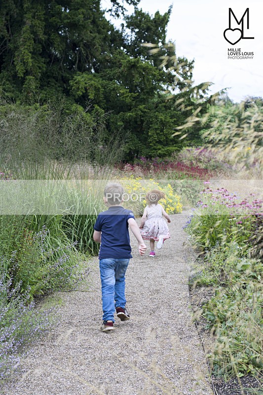 Family Photoshoot Millie Loves Louis Photography 82 - Location Photoshoots