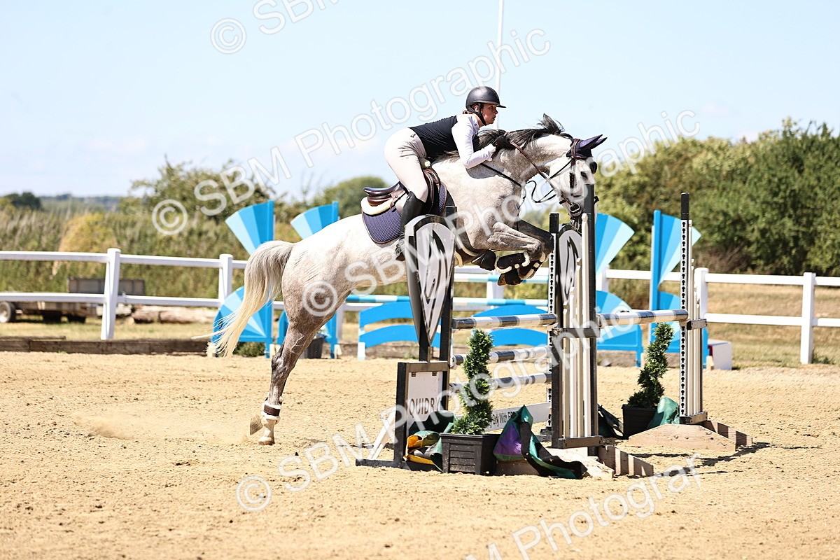 SBM_014894 - Class 15 - Senior Newcomers - 1.10m Open