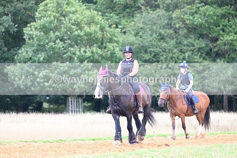 DSC_7525 - Time at Statue 13:16 to 13:52