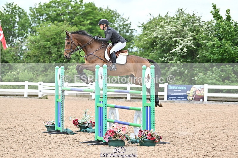 240523A-135431-01953 - Cls 5 National 1.30m