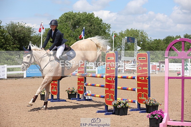 240718A-125833-05332 - Cls 9, 1 Star Bronze Tour 1.10m