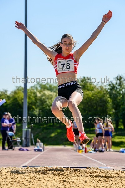 West25Sat-919073 - Field Female