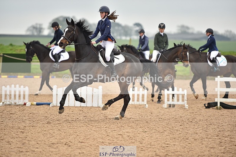 240331A-105316-00552 - 90cm First Round