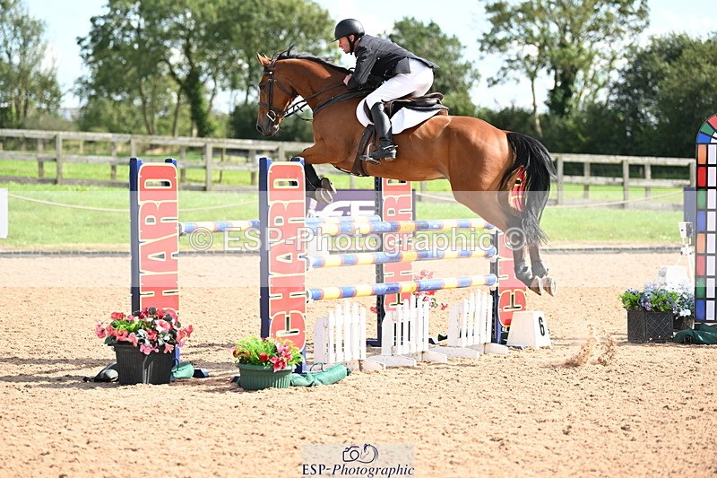 240913A-132603-04542 - Cls 15 Snr Foxhunter