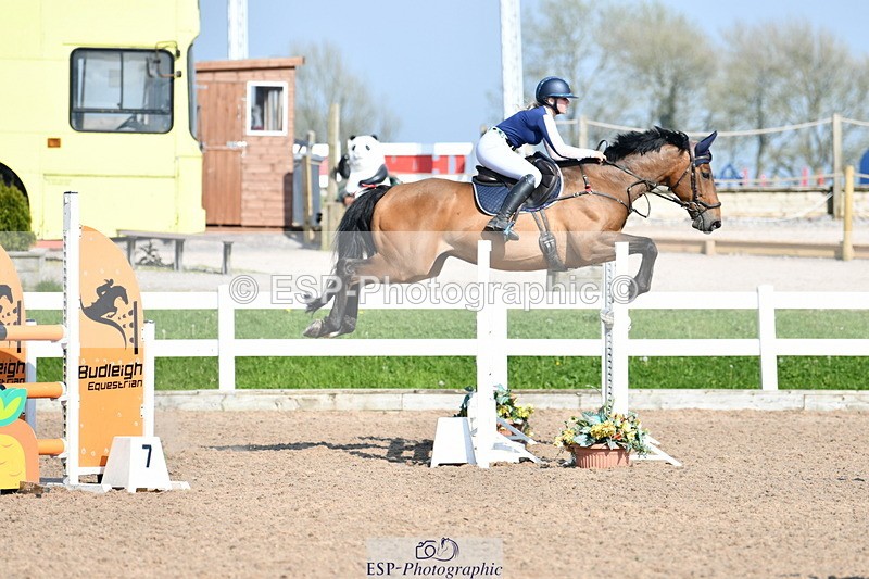 240512A-165207-19888 - Cls 44 1.05m National Am Quali