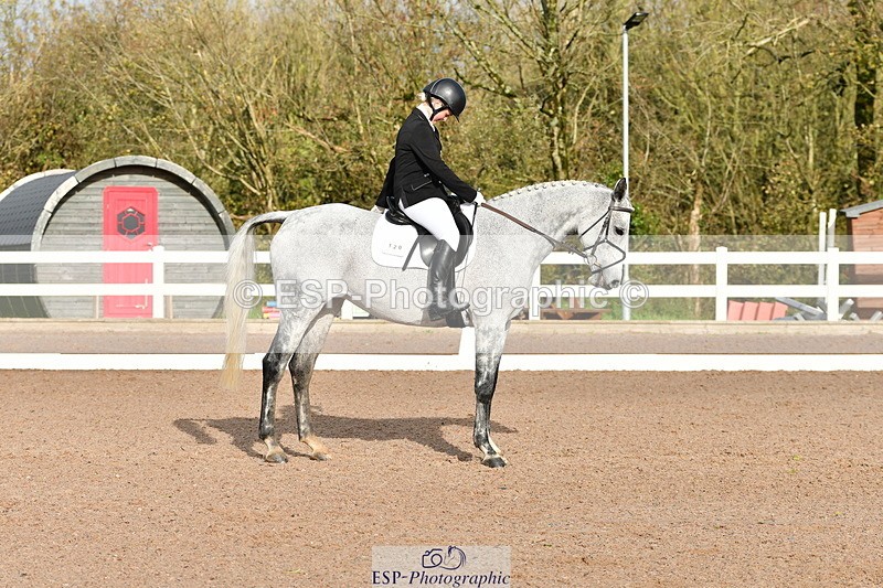 231104A-105611-00181 - Cls 4 Novice 22