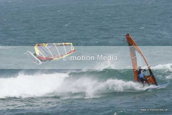 WS 160509  74 - Windsurfing