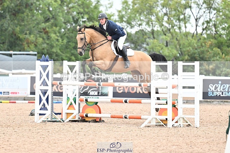 250917-132707-00673 - Cls 4 Newcomers and 1.10m Open