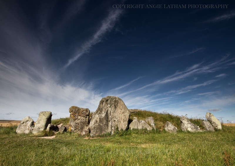 Weat Kennet Long Barrow 1 - Ancient Sites