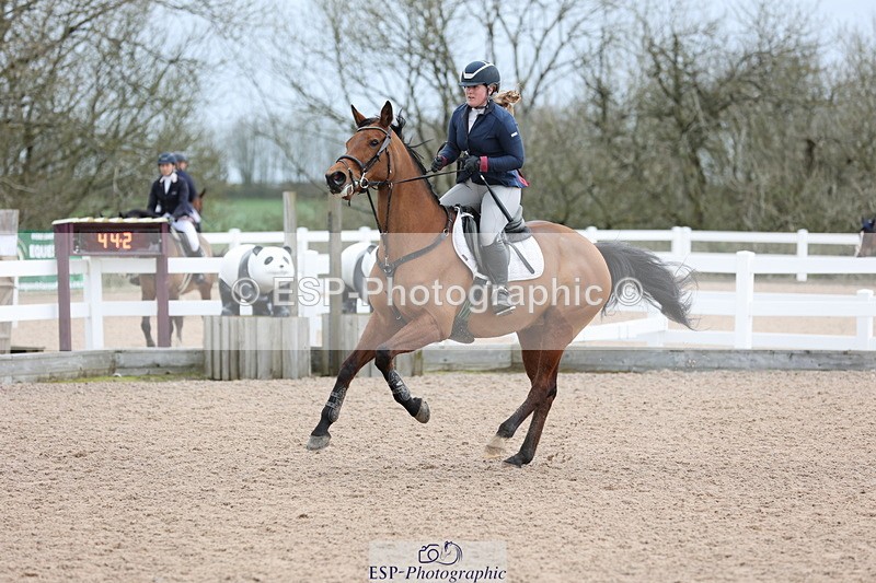 240406A-112527-03058 - Cls 20 British Novice and 90cm Open