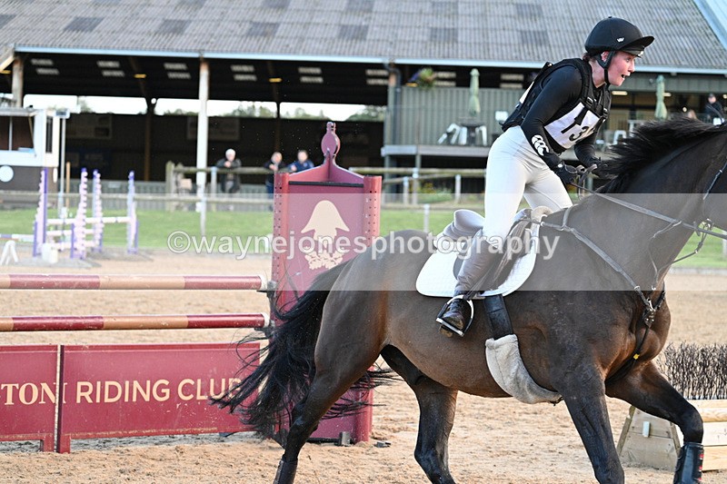 WJ7_6832 - Time 17:12 to 17:30