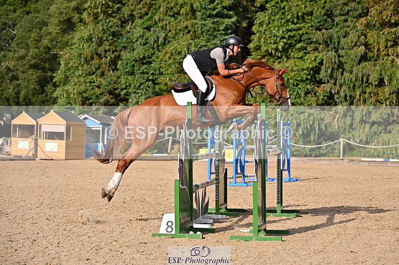 250817A-172250-05208 - Cls 24 Snr Foxhunter