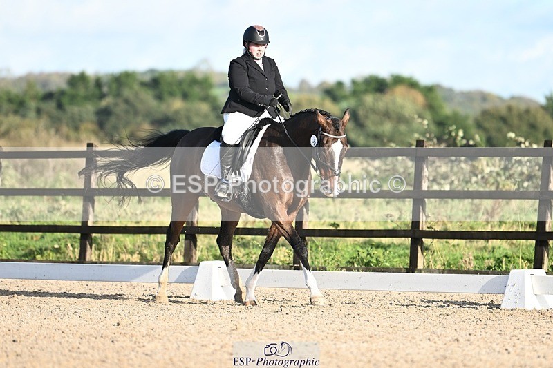 231105-143618-02431 - Cls 5 Novice 27 Start to 15.30 break