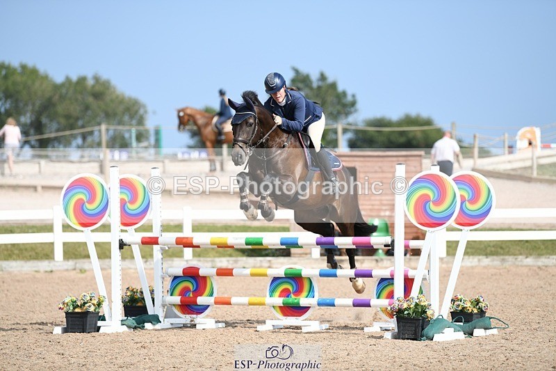 250725-163649-03970 - Cls 10 1.05m Amateur Quali