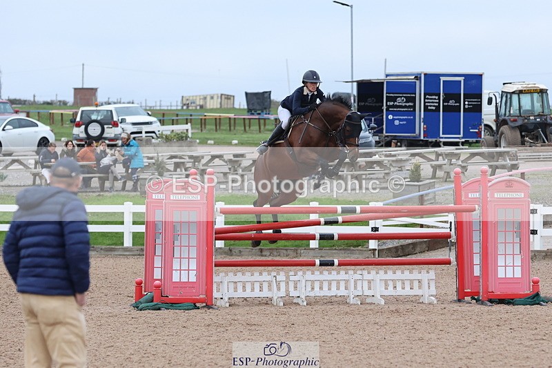 241101A-153949-03070 - FRI Cls 7 Blue Chip Grade B&C Jump Off