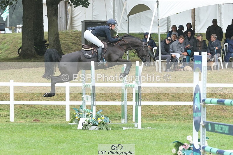 250830A-131336-06599 - Cls 16 Snr Newcomers and 1.10m Open