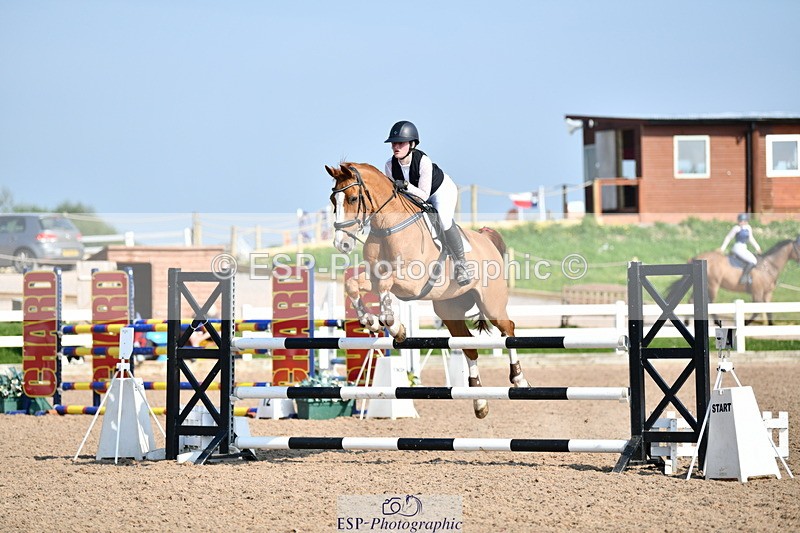 240512A-165343-19896 - Cls 44 1.05m National Am Quali